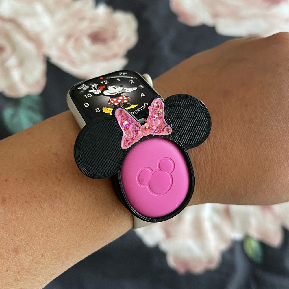 Magicband Puck Holder for Smart Watch